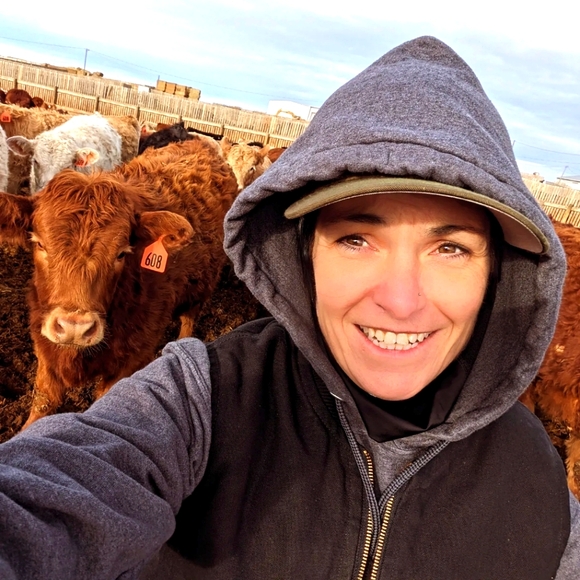 Meet your Posher, Becky - Picture 1 of 7